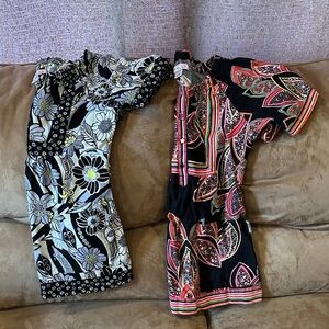2 Koi women Floral Print scrub tops size small